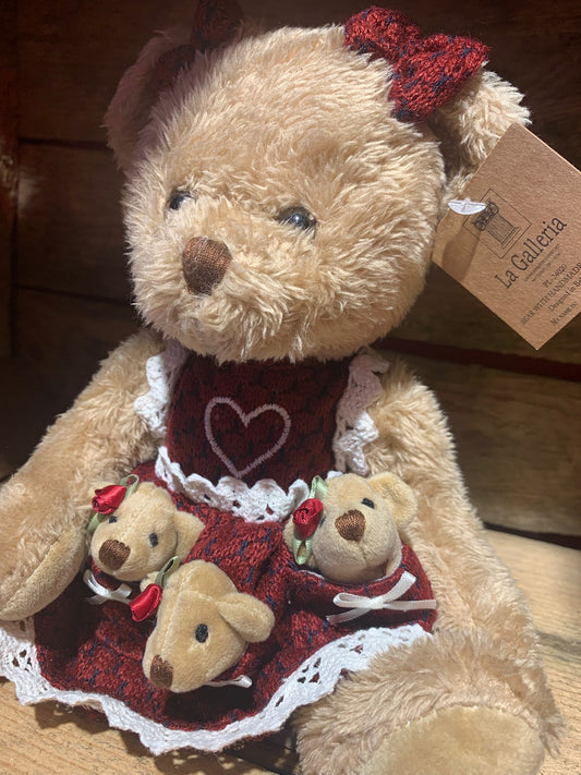 Knuffel La Galleria kleedje bordeaux met mini-beertjes